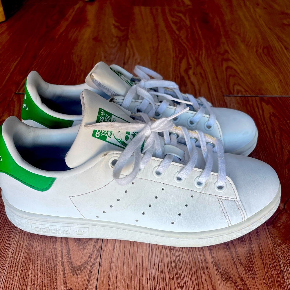 Adidas - Stan Smith Classic White and Green Shoes
